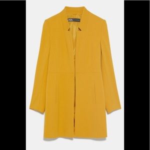 Zara yellow jacket ☺️
